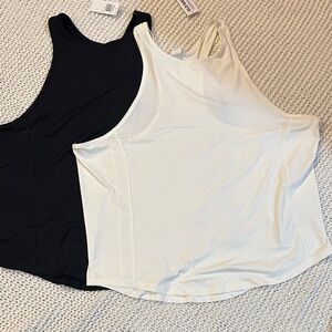 Old Navy Black and Cream Tank Tops
